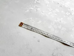 Cerata Na Stół 140 cm Dekoracyjna Na Metry Lena 56