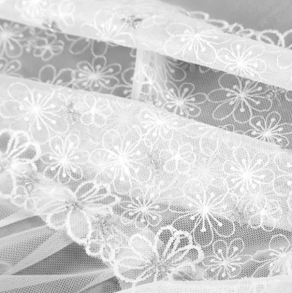 Firana 140 x 250 Dekoracyjna Lauri Przelotki B+Sre