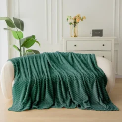 Koc 160 x 200 Mikrofibra Tłoczona Cristián 01