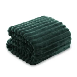 Koc 160 x 200Mikrofibra Tłoczona Pasy Nuvio 10
