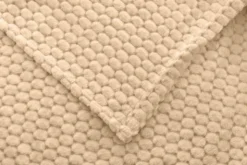 Koc 160 x 200 Mikrofibra Tłoczona Pluszowa Ala Koła 3D 07