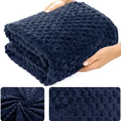 Koc 200 x 220 Mikrofibra Tłoczona Pluszowa Ala Plastry 3D 03