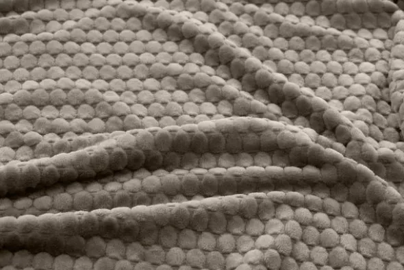 Koc 160 x 200 Mikrofibra Tłoczona Pluszowa Ala Koła 3D 03
