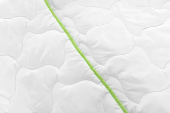 Kołdra 200 x 220 Całoroczna Aloe Tulla