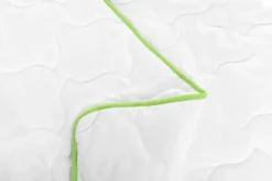 Kołdra 200 x 220 Całoroczna Aloe Tulla