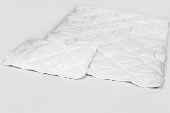 Komplet Całoroczny Kołdra + 40x60 Pikowany 100x135