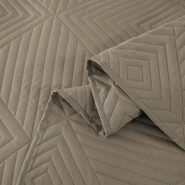 Narzuta 220 x 240 Tłoczona Mikrofibra Zeynep 09