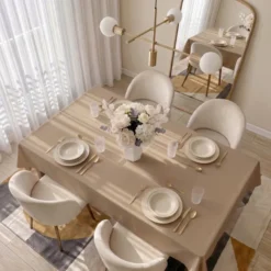 Obrus 110x160 Plamoodporny Surbo Beż
