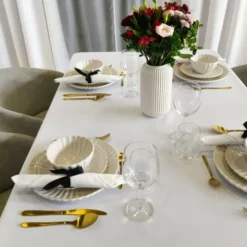 Obrus 140 x 280 Plamoodporny z Mereżką Hanah 001