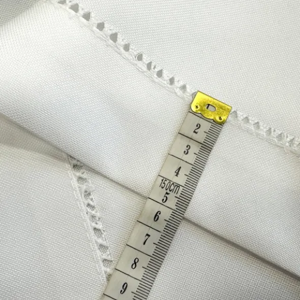 Obrus 140 x 260 Plamoodporny z Mereżką Hanah 001