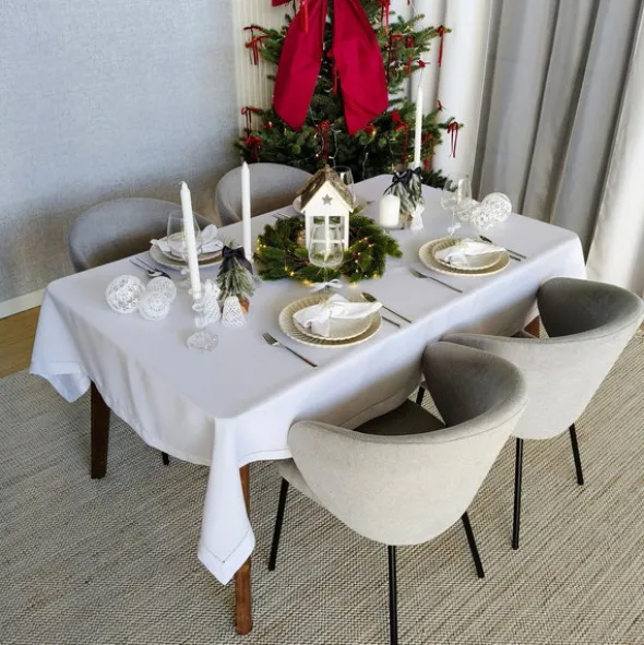 Obrus 110 x 160 Plamoodporny z Mereżką Hanah 001