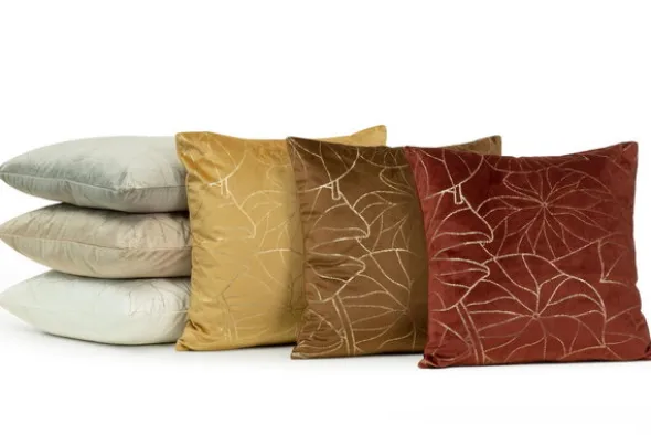 Poszewka 45 x 45 Dekoracyjna Velvet BLINK17 C. Turk