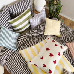 Poszewka 50 x 60 Gładka Eusebia Home 11