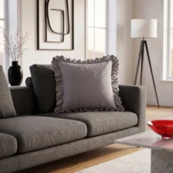 Poszewka 45 x 45 z Falbaną Luxury Jowita 06