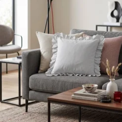 Poszewka 45 x 45 z Falbaną Luxury Jowita 07