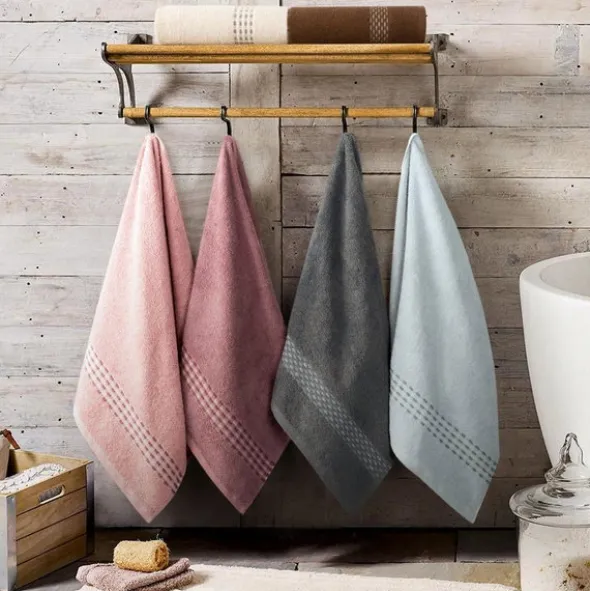 Ręcznik 70 x 140 Kąpielowy Frotte Riva 01 Biały