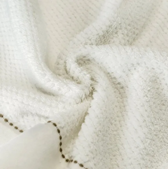 Ręcznik 70 x 140 Kąpielowy Frotte Salado 01 Krem