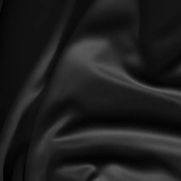 Zasłona 140 x 270 Dekoracyjna Blackout Logan Czarn