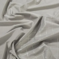 Zasłona 140 x 250 Dekoracyjna Velvet Karina2 Srebr