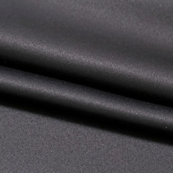 Zasłona 140 x 250 Na Taśmie Blackout Edoardo 03